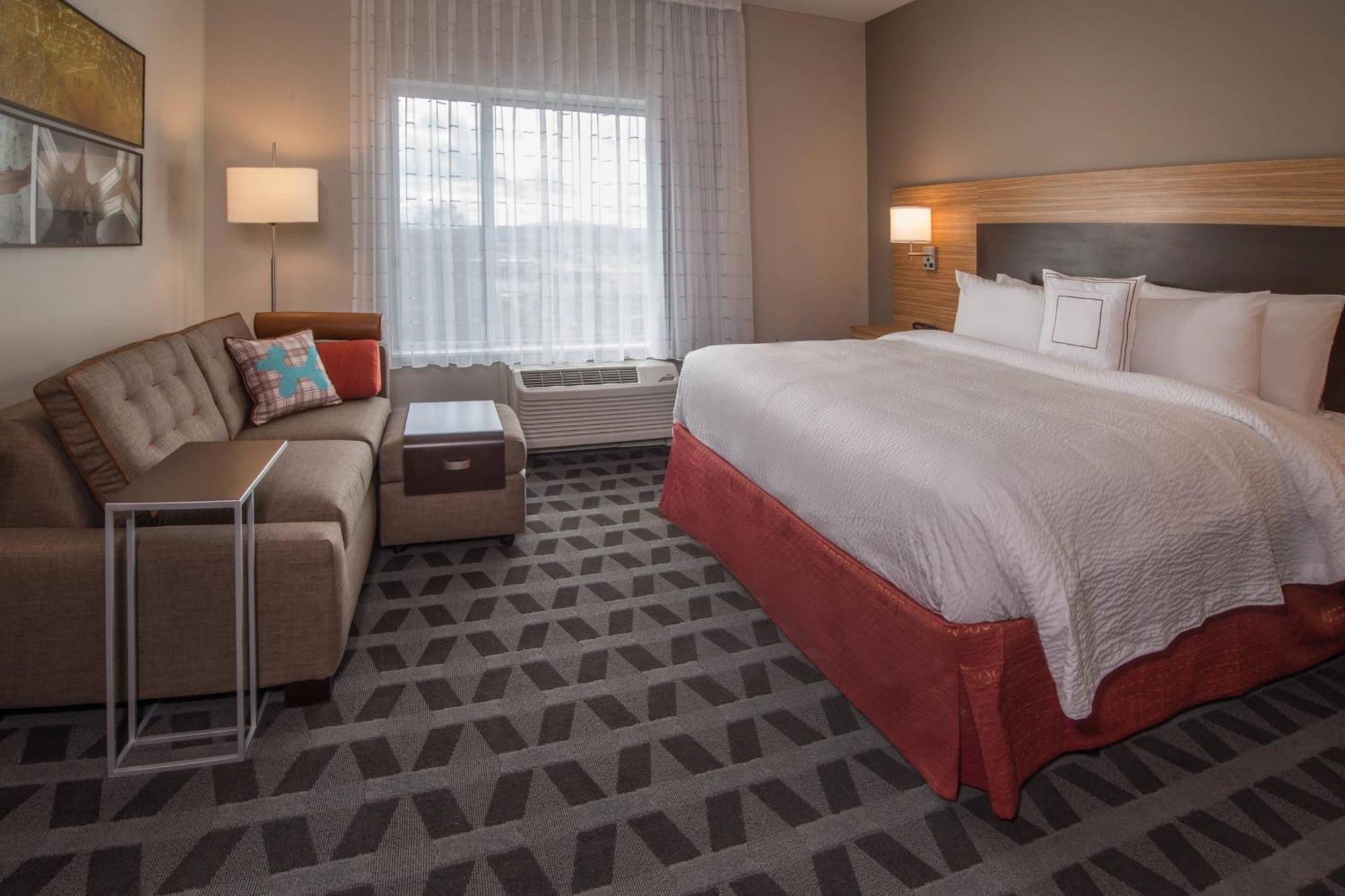 Towneplace Suites By Marriott Altoona Εξωτερικό φωτογραφία