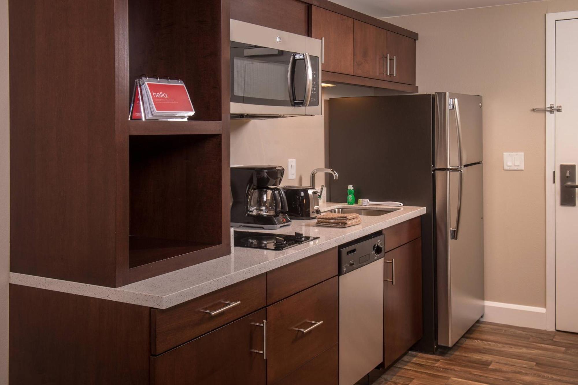 Towneplace Suites By Marriott Altoona Εξωτερικό φωτογραφία