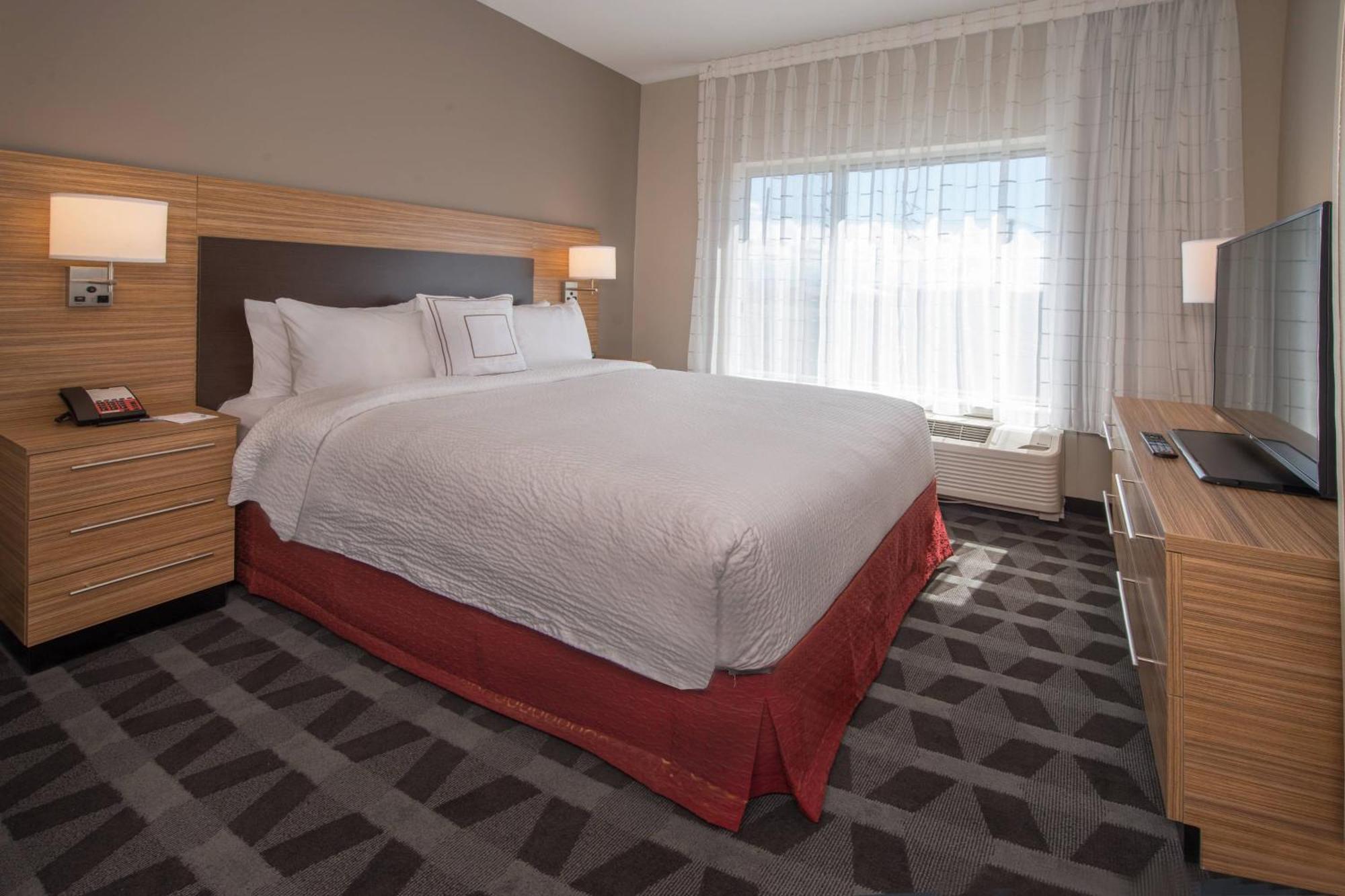 Towneplace Suites By Marriott Altoona Εξωτερικό φωτογραφία