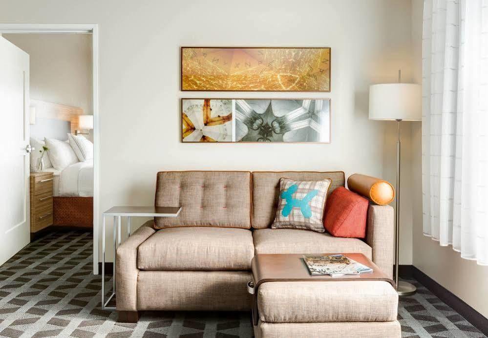Towneplace Suites By Marriott Altoona Εξωτερικό φωτογραφία