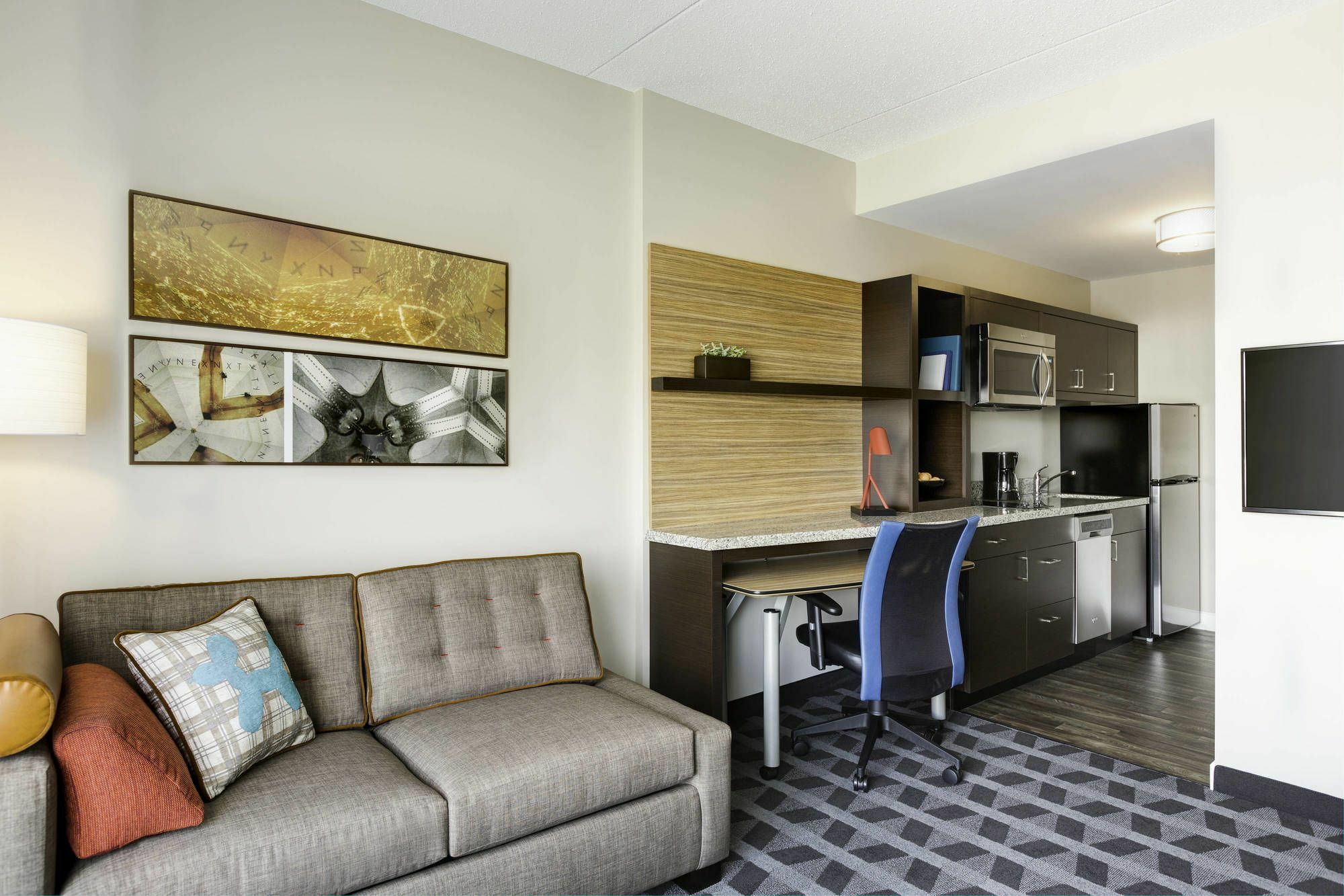 Towneplace Suites By Marriott Altoona Εξωτερικό φωτογραφία